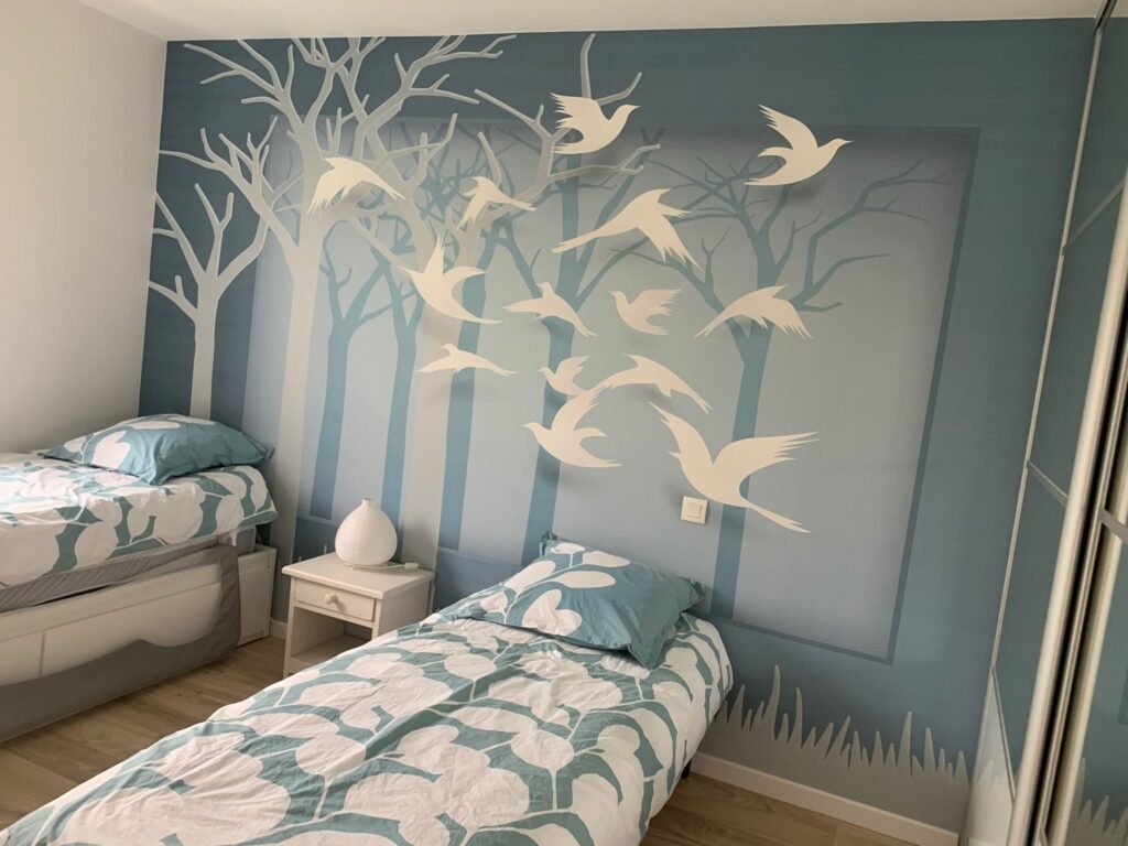 Papier peint panoramique dans une chambre